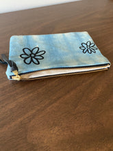 Load image into Gallery viewer, Shibori Floral Pouch