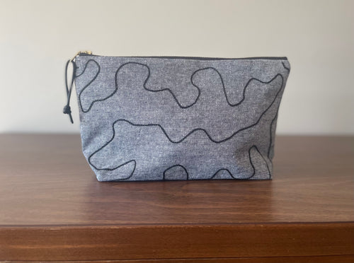 Wavy Lines Pouch