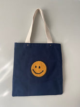 Load image into Gallery viewer, Smiley Tote